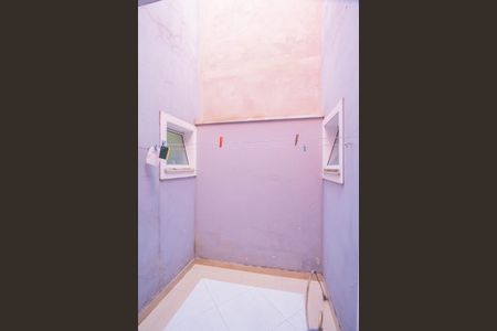 Casa para alugar com 110m², 3 quartos e 1 vagaÁrea de Luz