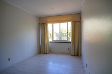 Quarto 2 de apartamento para alugar com 2 quartos, 89m² em Petrópolis, Porto Alegre