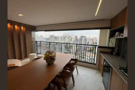 Apartamento à venda com 115m², 2 quartos e 2 vagas
