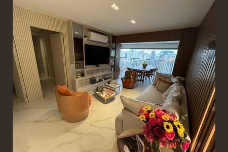 Apartamento à venda com 2 quartos, 115m² em Jardim Prudência, São Paulo