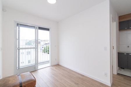 Sala de apartamento para alugar com 2 quartos, 39m² em Jardim Maringa, São Paulo