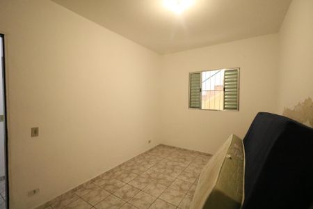 Quarto de casa para alugar com 1 quarto, 80m² em Eldorado, Diadema