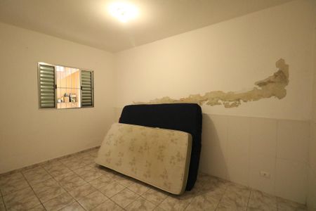 Quarto de casa para alugar com 1 quarto, 80m² em Eldorado, Diadema