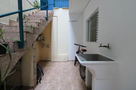 Casa para alugar com 80m², 1 quarto e 1 vagaÁrea de Serviço