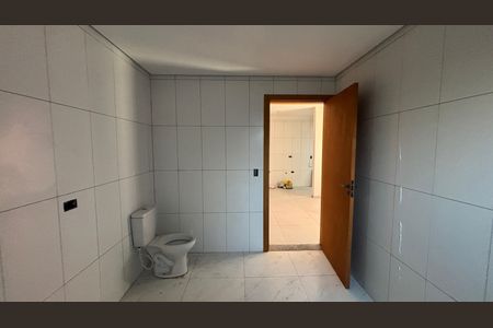 Apartamento à venda com 105m², 2 quartos e 2 vagas Apartamento à venda com 105m², 2 quartos e 2 vagasBanheiro
