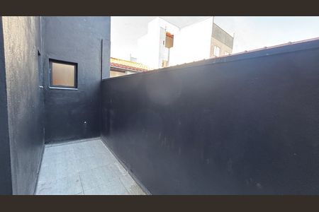 Apartamento à venda com 105m², 2 quartos e 2 vagas Apartamento à venda com 105m², 2 quartos e 2 vagasQuarto 1 Varanda
