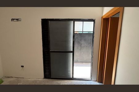 Apartamento à venda com 105m², 2 quartos e 2 vagas Apartamento à venda com 105m², 2 quartos e 2 vagasSuite