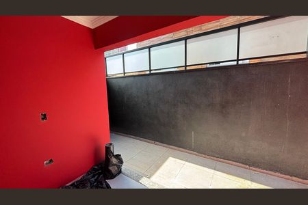 Apartamento à venda com 105m², 2 quartos e 2 vagas Apartamento à venda com 105m², 2 quartos e 2 vagasVaranda