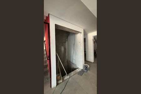 Apartamento à venda com 105m², 2 quartos e 2 vagas Apartamento à venda com 105m², 2 quartos e 2 vagasElevador
