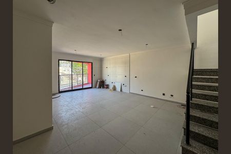 Apartamento à venda com 122m², 2 quartos e 2 vagasSala/Cozinha