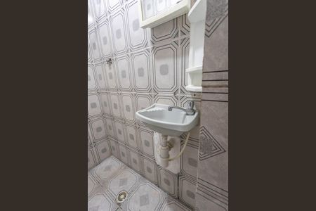 Casa para alugar com 45m², 1 quarto e sem vagaBanheiro 