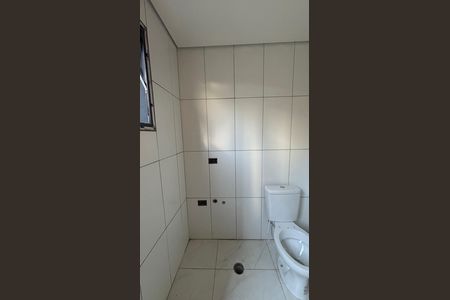Apartamento à venda com 85m², 2 quartos e 2 vagas Apartamento à venda com 85m², 2 quartos e 2 vagasBanheiro da Suíte 1