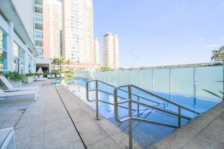 Apartamento à venda com 251m², 4 quartos e 4 vagas