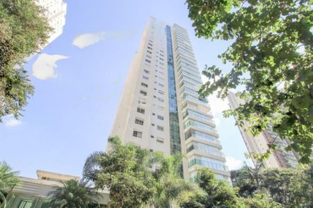 Apartamento à venda com 251m², 4 quartos e 4 vagas