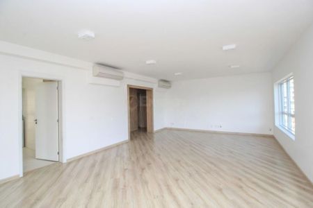 Apartamento à venda com 251m², 4 quartos e 4 vagas