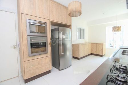 Apartamento à venda com 251m², 4 quartos e 4 vagas