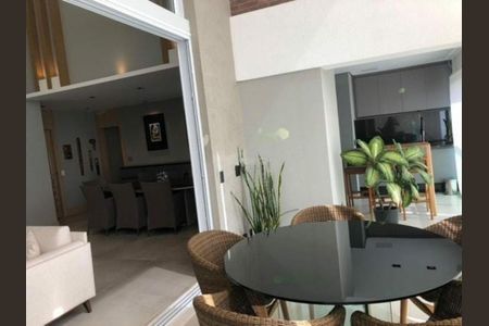Apartamento à venda com 4 quartos, 216m² em Vila Mariana, São Paulo