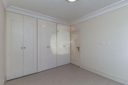Apartamento à venda com 376m², 4 quartos e 4 vagas