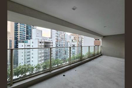 Apartamento para alugar com 149m², 3 quartos e 2 vagas Apartamento para alugar com 149m², 3 quartos e 2 vagasVaranda