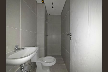 Apartamento para alugar com 149m², 3 quartos e 2 vagas Apartamento para alugar com 149m², 3 quartos e 2 vagasBanheiro de serviço