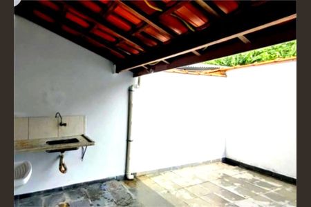 Casa à venda com 2 quartos, 71m² em Vila Campestre, São Paulo
