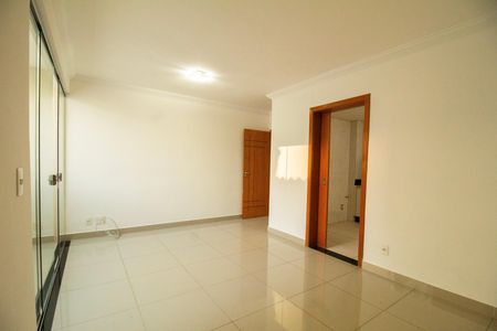Sala de Estar de apartamento para alugar com 3 quartos, 83m² em Minas Brasil, Belo Horizonte