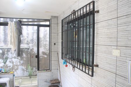 Casa à venda com 600m², 4 quartos e 2 vagasÁrea de Serviço