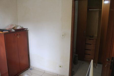 Casa à venda com 600m², 4 quartos e 2 vagasQuarto 2