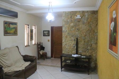 Sala de casa para alugar com 4 quartos, 600m² em Osvaldo Cruz, São Caetano do Sul