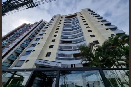 Apartamento à venda com 3 quartos, 200m² em Indianópolis, São Paulo
