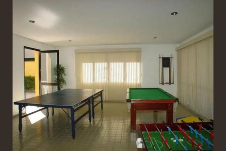 Apartamento à venda com 3 quartos, 200m² em Indianópolis, São Paulo