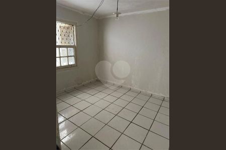 Casa à venda com 2 quartos, 1000m² em Tremembé, São Paulo
