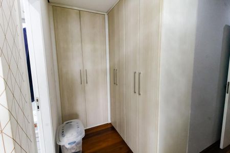 Apartamento à venda com 143m², 3 quartos e 2 vagasCloset da suíte 3