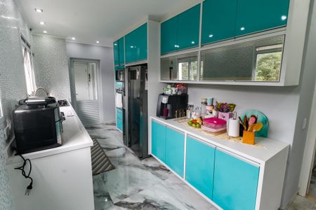 Apartamento à venda com 143m², 3 quartos e 2 vagasCozinha - Armários