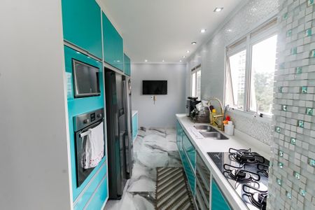 Apartamento à venda com 143m², 3 quartos e 2 vagasCozinha - Armários