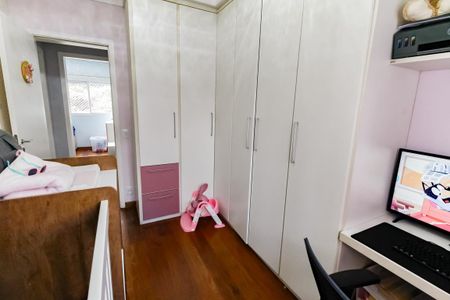 Apartamento à venda com 143m², 3 quartos e 2 vagasSuíte 2