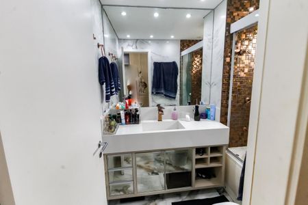 Apartamento à venda com 143m², 3 quartos e 2 vagasBanheiro da Suíte 3