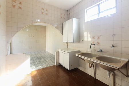 Casa para alugar com 100m², 1 quarto e sem vaga Casa para alugar com 100m², 1 quarto e sem vagaÁrea de Serviço