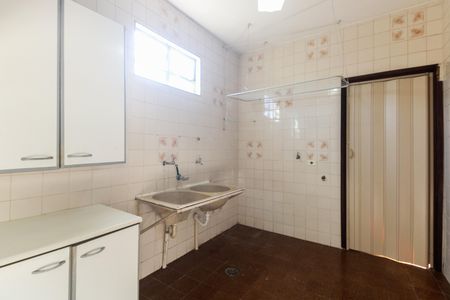 Casa para alugar com 100m², 1 quarto e sem vaga Casa para alugar com 100m², 1 quarto e sem vagaÁrea de Serviço