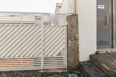 Casa para alugar com 100m², 1 quarto e sem vaga Casa para alugar com 100m², 1 quarto e sem vagaFachada