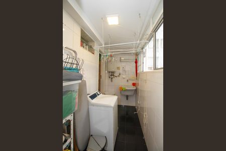 Apartamento à venda com 83m², 2 quartos e 1 vaga Apartamento à venda com 83m², 2 quartos e 1 vagaÁrea de Serviço