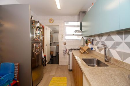 Apartamento à venda com 83m², 2 quartos e 1 vaga Apartamento à venda com 83m², 2 quartos e 1 vagaCozinha