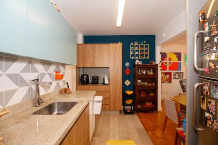 Apartamento à venda com 83m², 2 quartos e 1 vaga Apartamento à venda com 83m², 2 quartos e 1 vagaCozinha