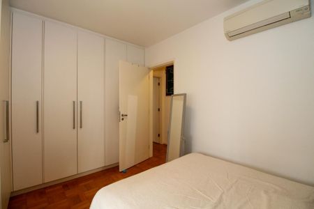 Apartamento à venda com 83m², 2 quartos e 1 vaga Apartamento à venda com 83m², 2 quartos e 1 vagaQuarto