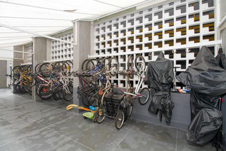 Apartamento à venda com 83m², 2 quartos e 1 vaga Apartamento à venda com 83m², 2 quartos e 1 vagaÁrea Comum - Bicicletário