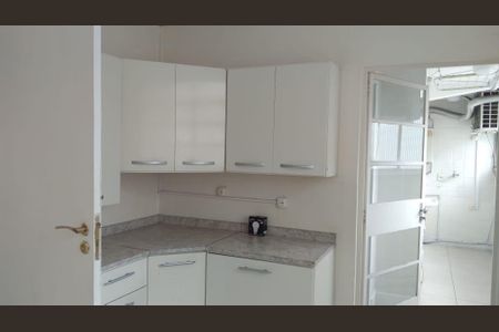 Apartamento à venda com 130m², 3 quartos e 1 vaga