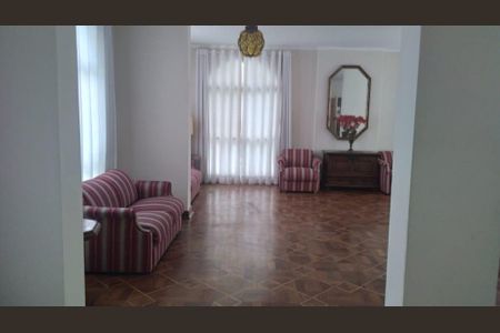 Apartamento à venda com 3 quartos, 130m² em Cerqueira César, São Paulo