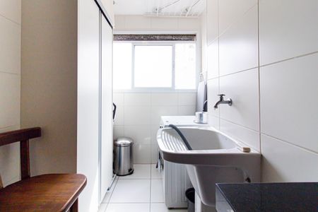 Apartamento para alugar com 65m², 2 quartos e 1 vagaÁrea de Serviço