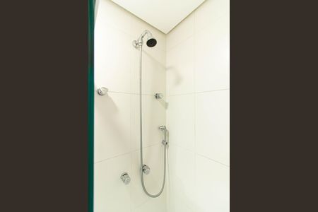 Apartamento para alugar com 65m², 2 quartos e 1 vagaBanheiro