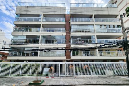 Apartamento à venda com 72m², 2 quartos e 1 vagaFachada do Condomínio 